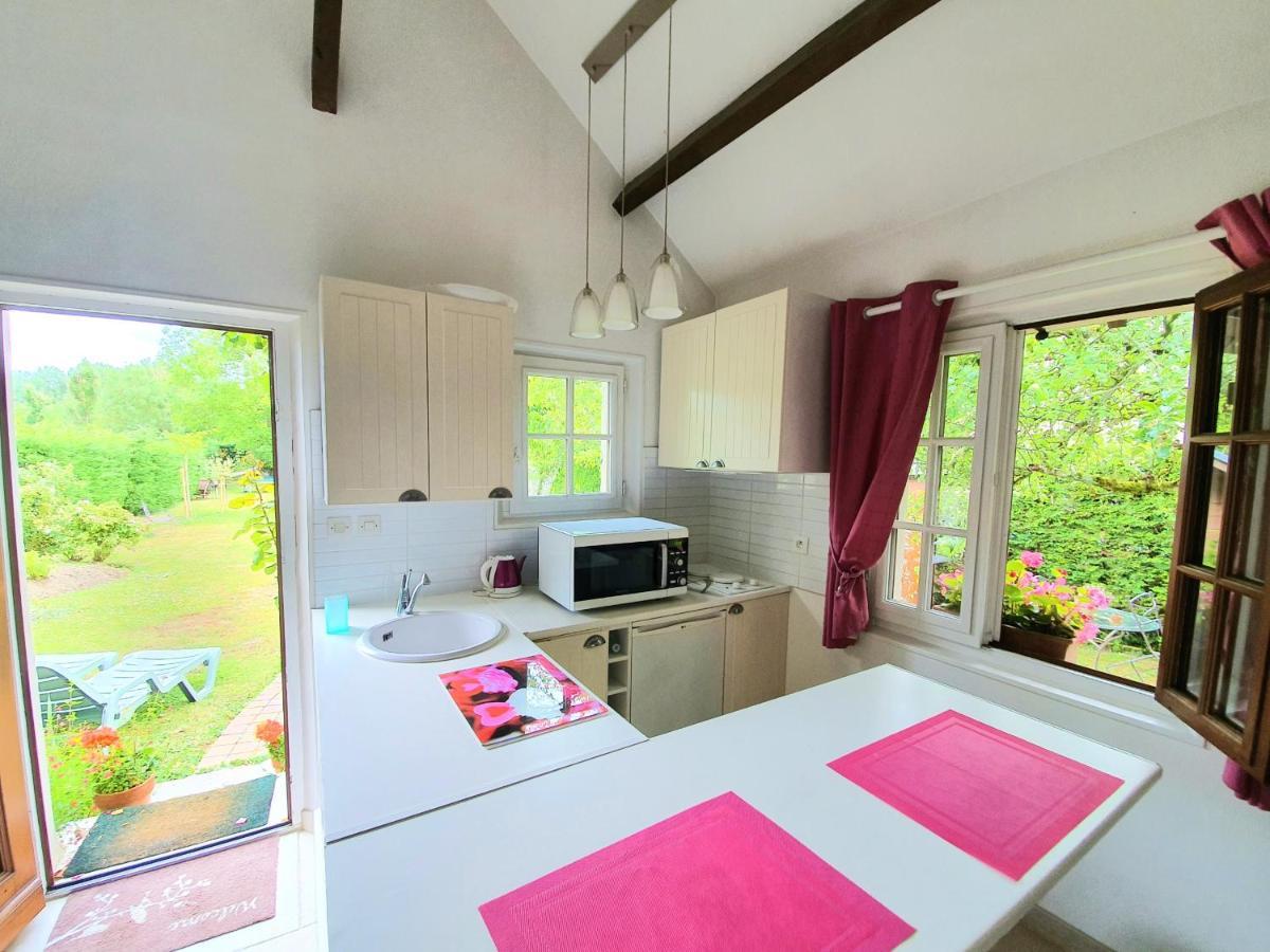 Villa Aux Marguerites Sainte-Genevieve-les-Gasny Esterno foto